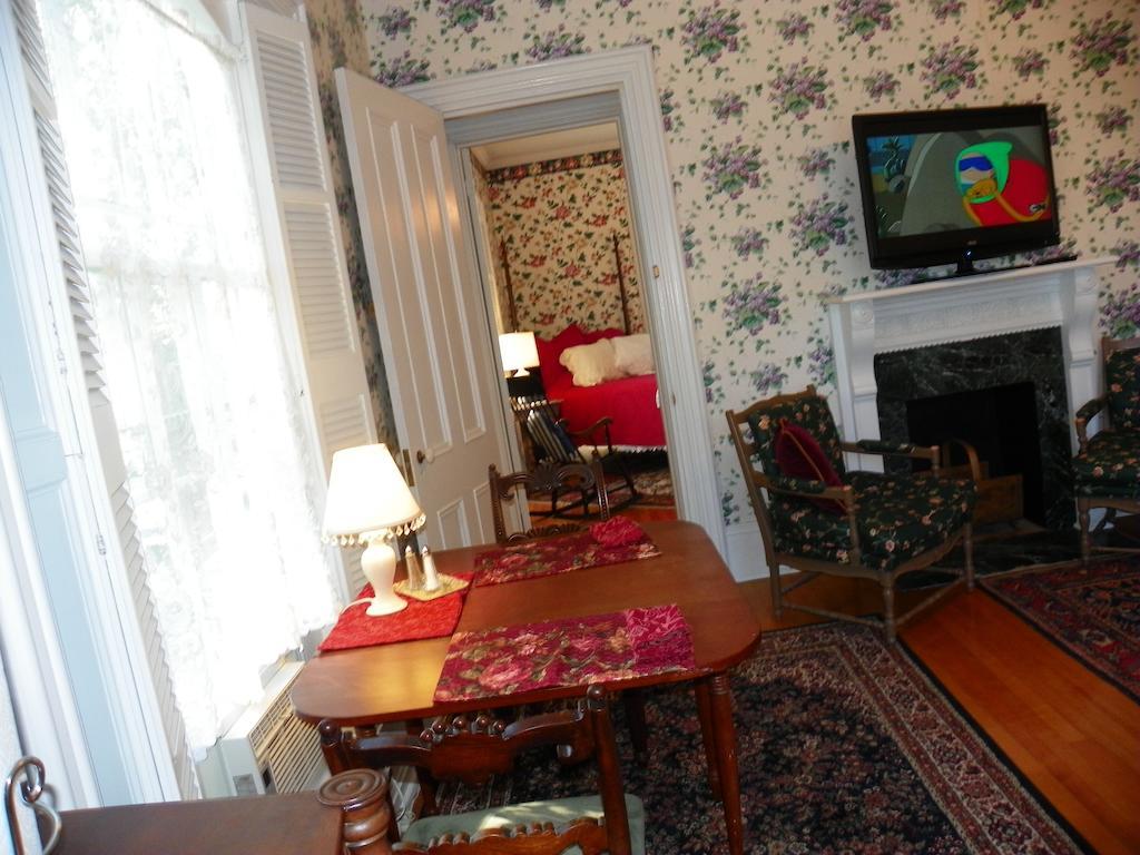 Homeport Historic Inn Searsport Oda fotoğraf